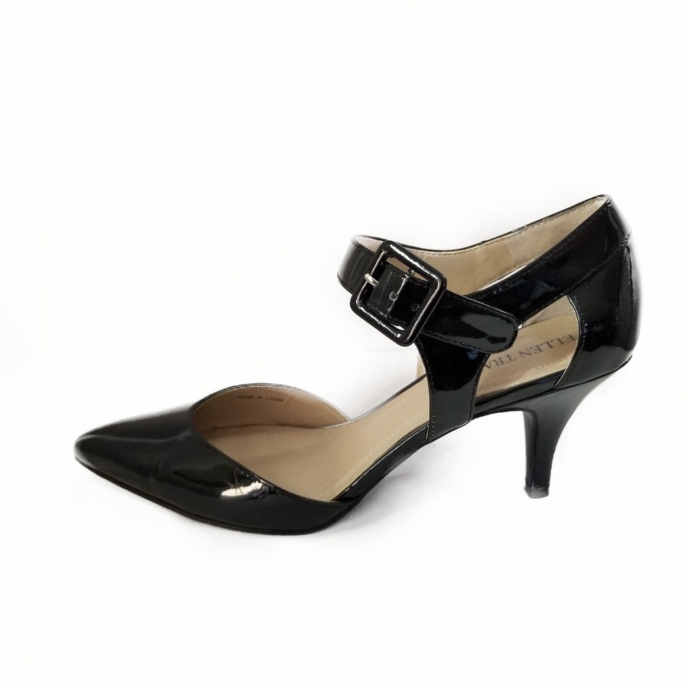 Comfortable ELLEN TRACY HEELS